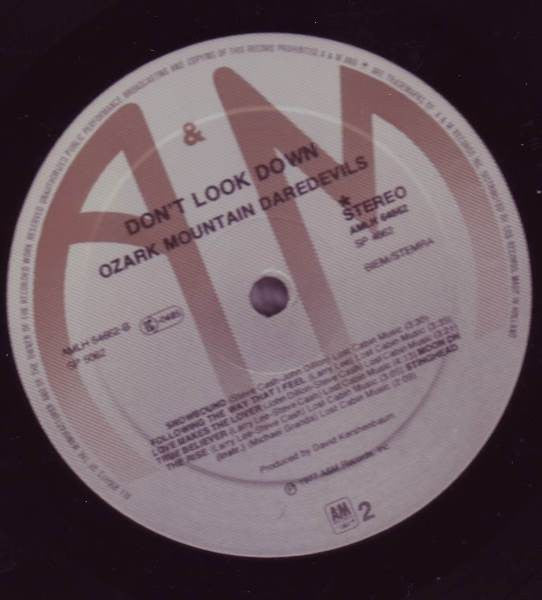 The Ozark Mountain Daredevils : Don't Look Down (LP, Album)