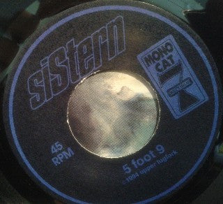 Sistern : 5 Foot 9  / Make A Move (7", Single)