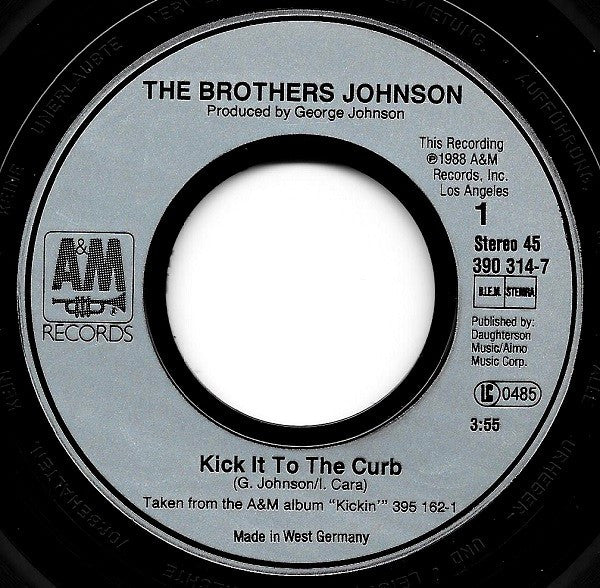 Brothers Johnson : Kick It To The Curb (7", Single)