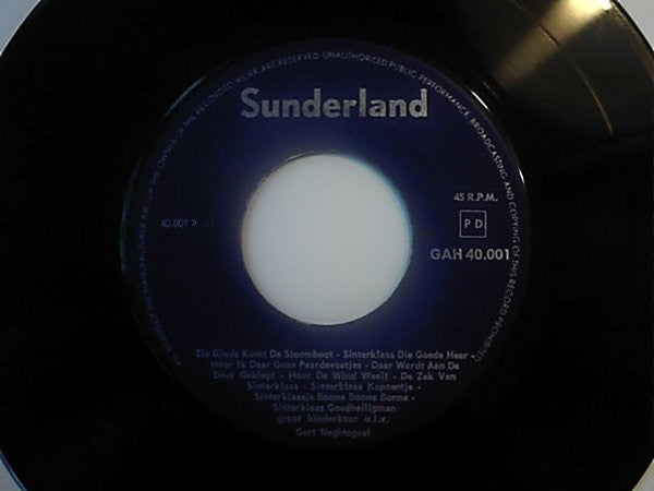 Groot Kinderkoor O.l.v. Gert Naghtegaal : 17 St. Nicolaasliedjes (7")