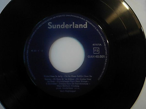 Groot Kinderkoor O.l.v. Gert Naghtegaal : 17 St. Nicolaasliedjes (7")