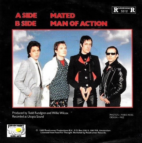 Utopia (5) : Mated (7", Single)