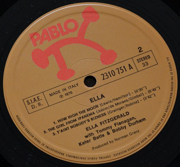 Ella Fitzgerald : Ella Fitzgerald At The Montreux Jazz Festival 1975 (LP, Album)