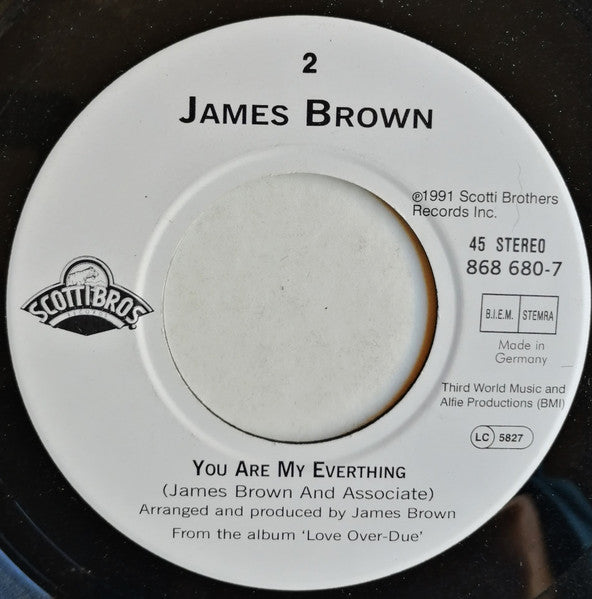 James Brown : (So Tired Of Standing Still We Got To) Move On (7", Single)