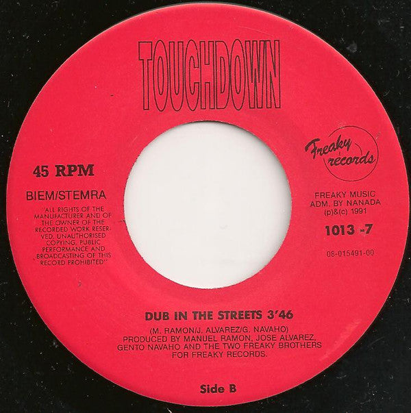 Touchdown (2) : I Hear Music In The Street (7", Single)