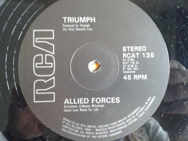 Triumph (2) : Allied Forces (12", Maxi)