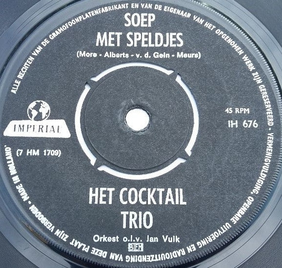 Cocktail Trio : Happening (7", Single)