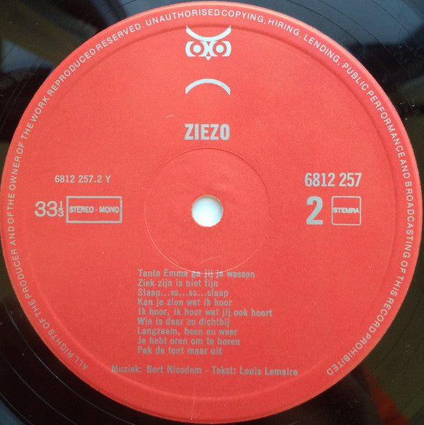 Louis Lemaire (2), Loes Vos, Louis Kockelmann, Rien Kroon, Yvonne Groeneveld : Ziezo (LP)