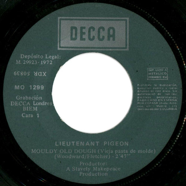 Lieutenant Pigeon : Mouldy Old Dough (7", Single)