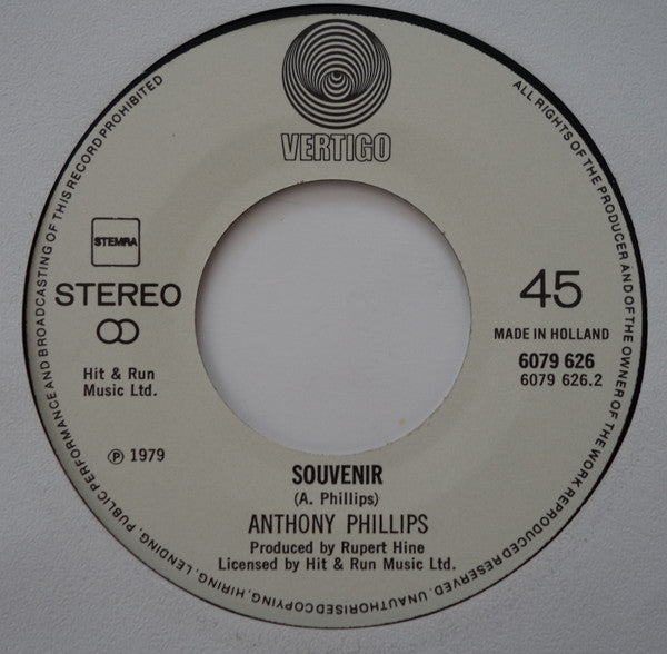 Anthony Phillips : Um & Aargh (7", Single)