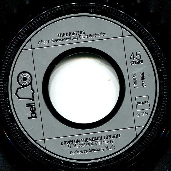 The Drifters : Down On The Beach Tonight (7", Single)