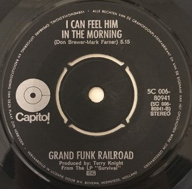 Grand Funk Railroad : Gimme Shelter (7", Single)