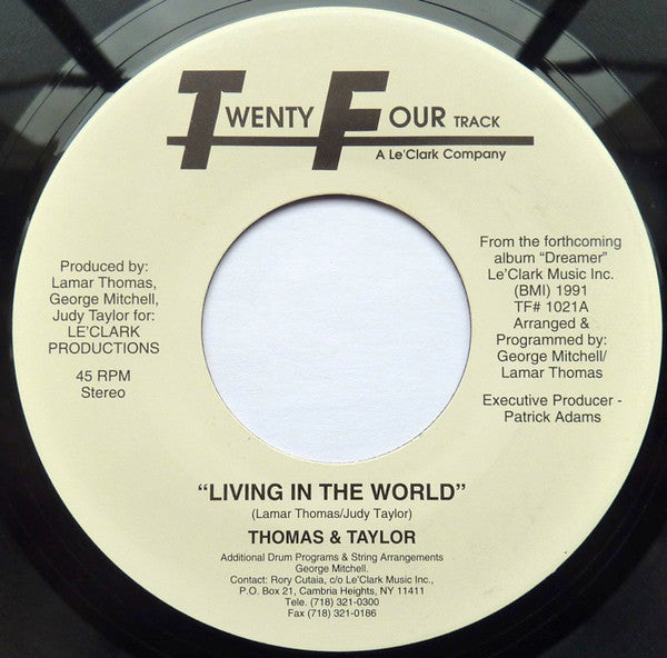 Thomas & Taylor : Living In The World (7", Single)