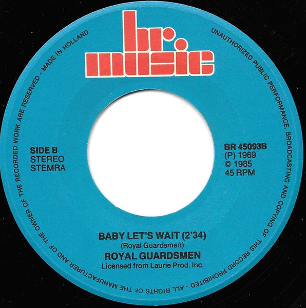 The Royal Guardsmen : Snoopy Versus The Red Baron / I Needed You (7", Single, RE)