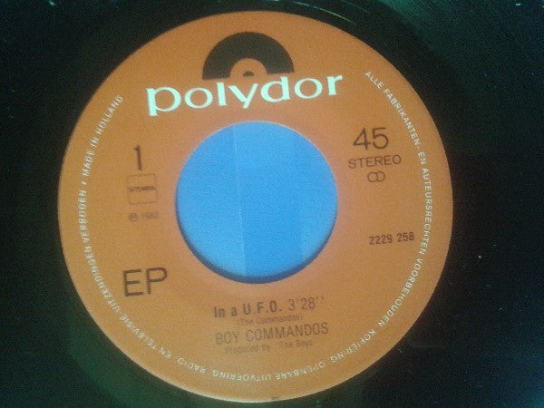 Boy Commandos : Don't Make Me Cry (7", Single)