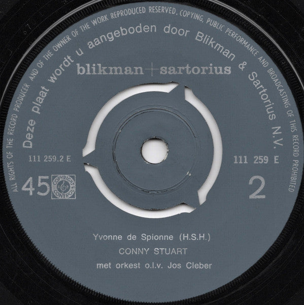 Willem Brons + Conny Stuart : Speelt Brahms En Scarlatti / Yvonne De Spionne (7", Single, 3-P)