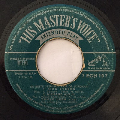 Tante Leen : Steeds Ben Je In Mijn Gedachten / Hand In Hand / Nog Steeds / Niemand Als Jij (7", EP, Whi)