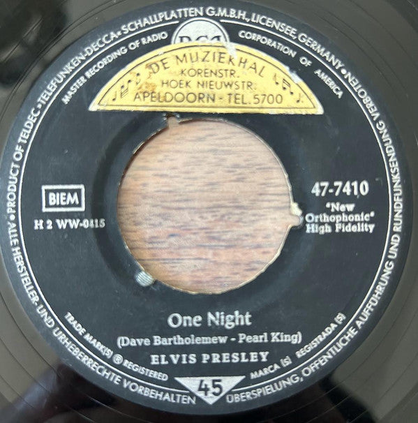 Elvis Presley : One Night (7", Single)