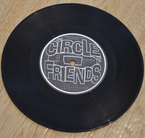 Circle Of Friends (2) / Live It Out : Gentle Women Prefer Punx Split Single (7", Single)