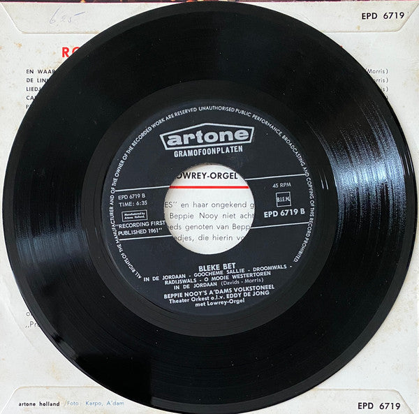 Beppie Nooy's Amsterdams Volkstoneel : "Rooie Sien" En "Bleke Bet" (7", EP)