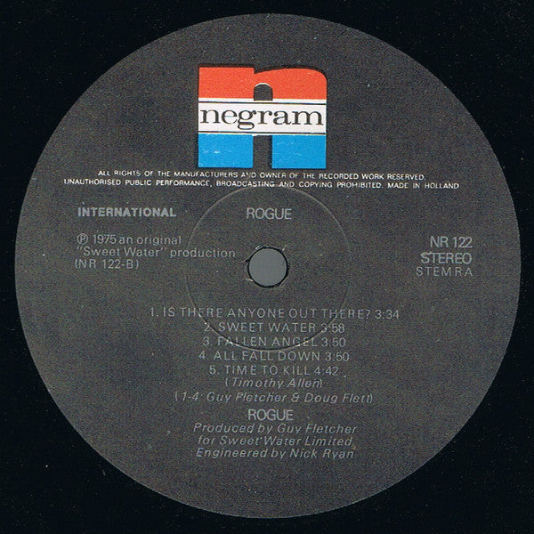 Rogue (4) : Rogue (LP, Album)