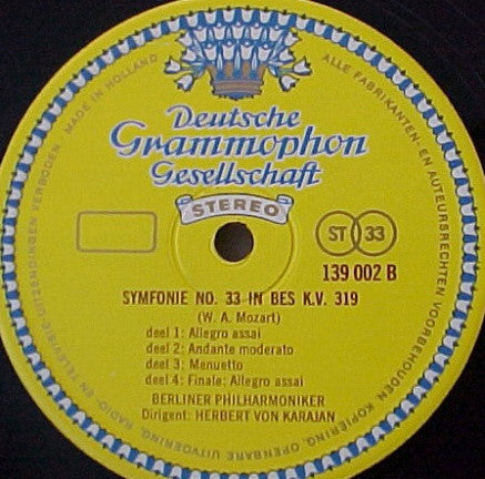 Wolfgang Amadeus Mozart · Herbert Von Karajan, Berliner Philharmoniker : Symfonieen Nr. 29, KV 201 · Nr. 33, KV 319 (LP, Album)