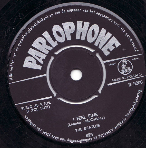 The Beatles : I Feel Fine / She's A Woman (7", Single, Bla)