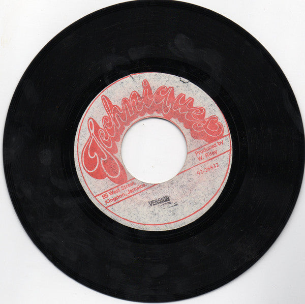 U Brown : Tribal War (7", Single)