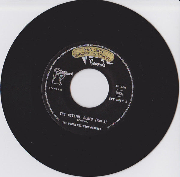 The Oscar Peterson Quartet : The Astaire Blues (Two Parts) (7", Single)