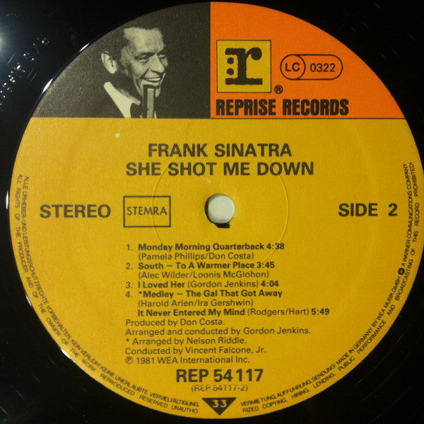 Frank Sinatra : She Shot Me Down (LP, Album)