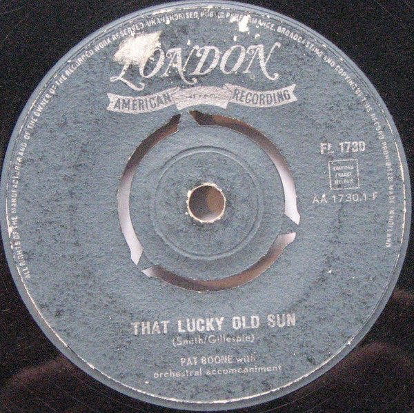 Pat Boone : That Lucky Old Sun (7", Single)