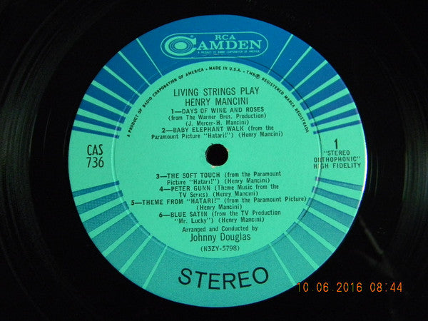 Living Strings : Play Henry Mancini (LP)