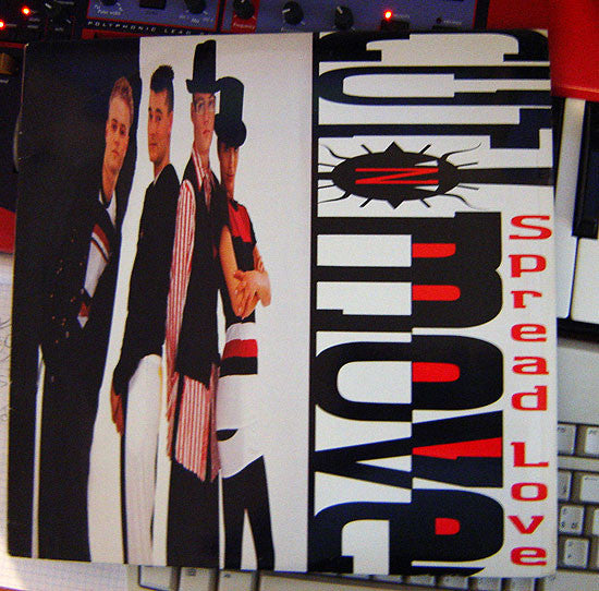 Cut 'N' Move : Spread Love (12")