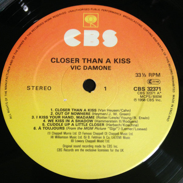 Vic Damone : Closer Than A Kiss (LP)
