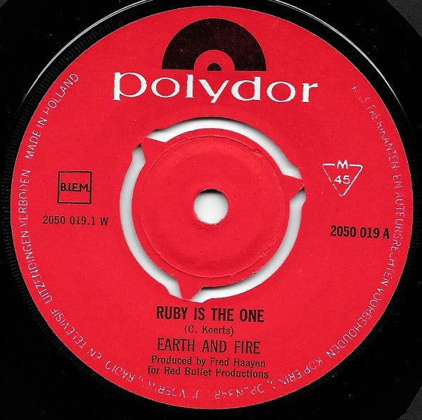 Earth And Fire : Ruby Is The One  (7", Single)