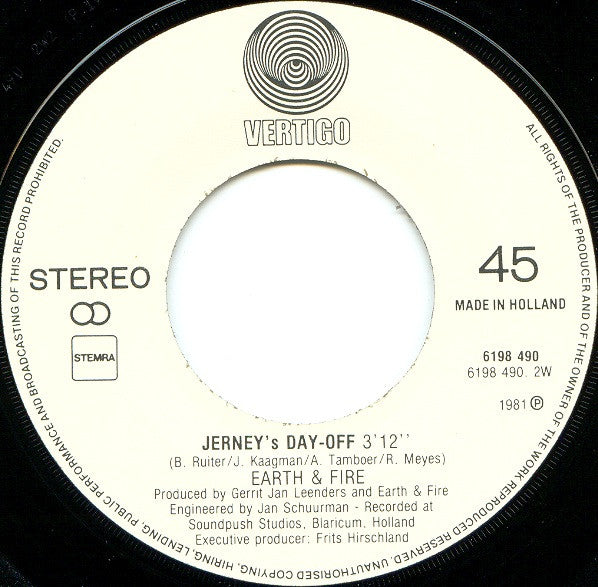 Earth And Fire : Dream (7", Single)