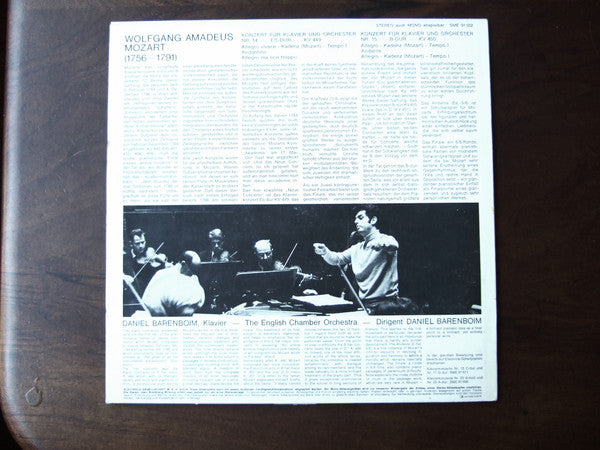 Daniel Barenboim, English Chamber Orchestra - Wolfgang Amadeus Mozart : Klavierkonzerte Nr. 14 in Es-Dur, KV 449 und Nr. 15 B-Dur, KV 450 (LP)